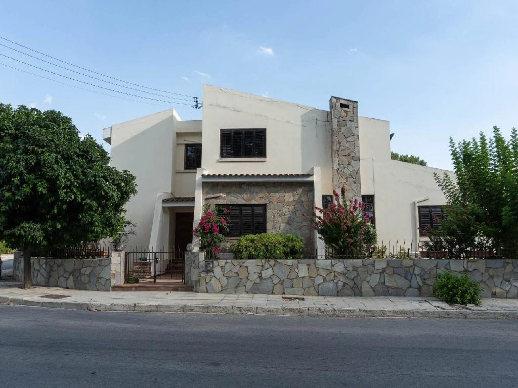 5 Bedroom House for Sale in Engomi, Nicosia District
