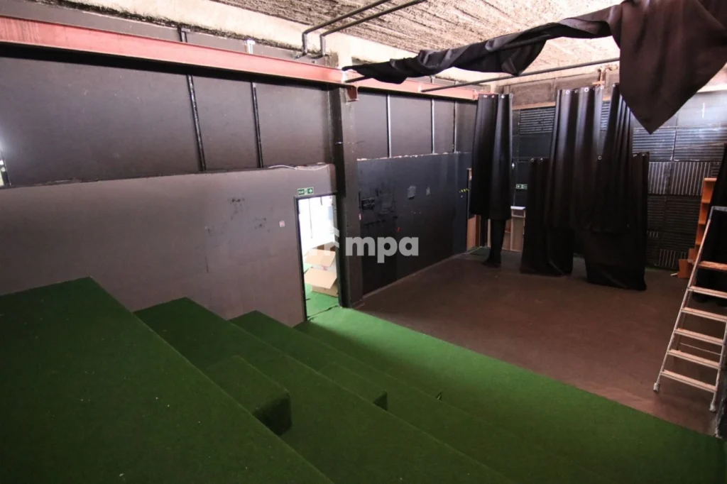 282m² Commercial for Rent in Agios Dometios, Nicosia District