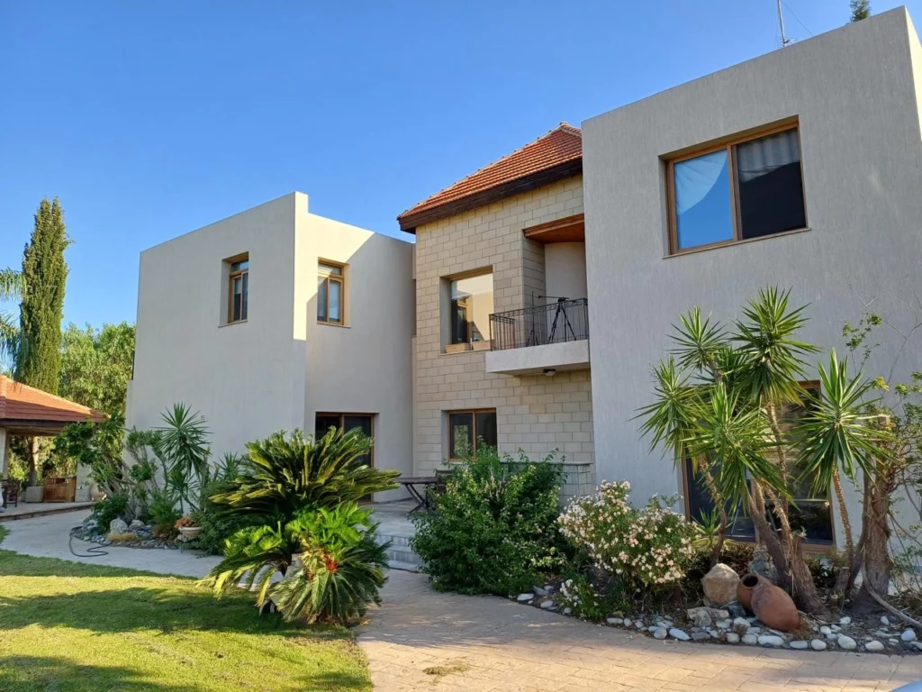 4 Bedroom House for Rent in Akrounta, Limassol District