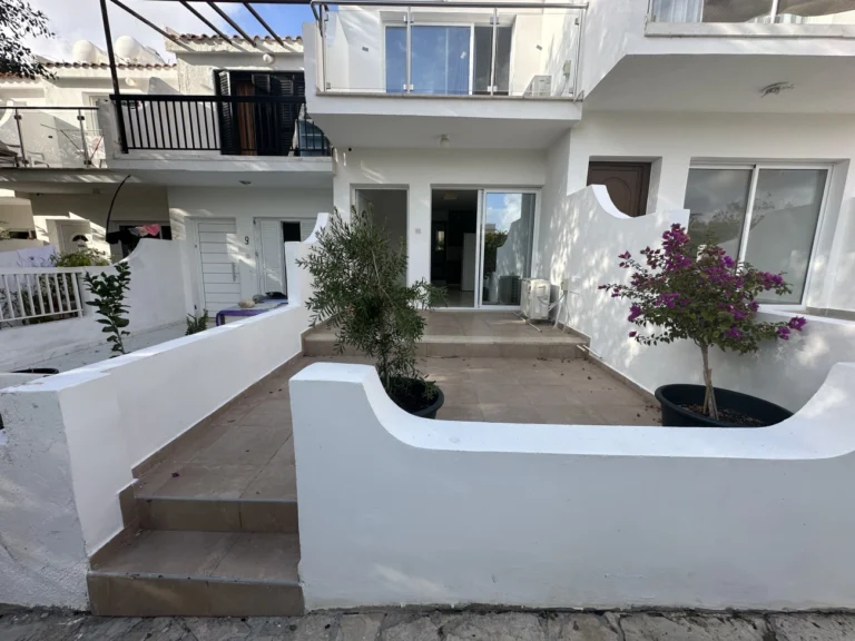 Cheap Houses and Villas for Sale Paphos up to 300000 euro