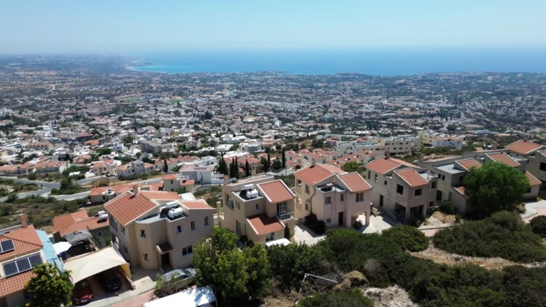 6+ Bedroom House for Sale in Pegeia, Paphos District