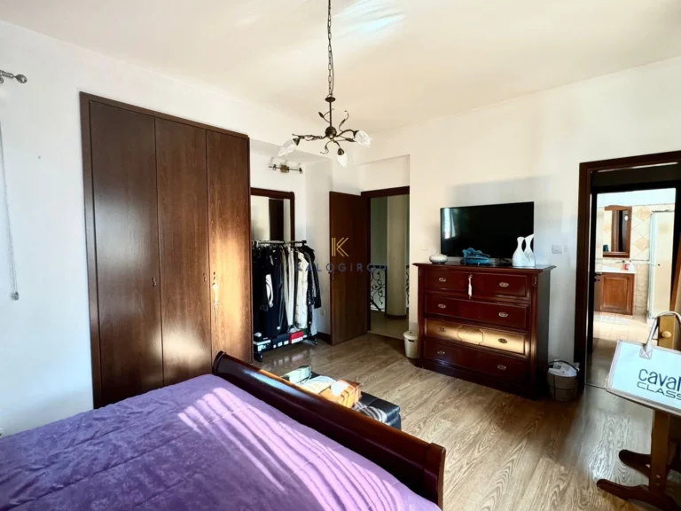 4 Bedroom House for Sale in Aradippou, Larnaca District