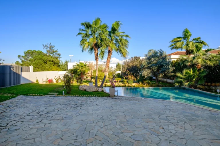 5 Bedroom House for Sale in Engomi, Nicosia District