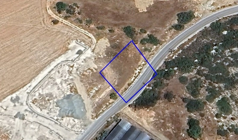 868m² Plot for Sale in Agios Tychonas, Limassol District