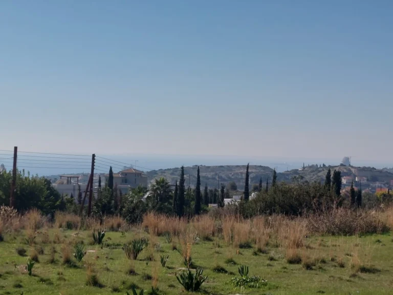 868m² Plot for Sale in Agios Tychonas, Limassol District