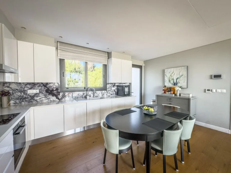 3 Bedroom Apartment for Sale in Amathounta, Limassol District