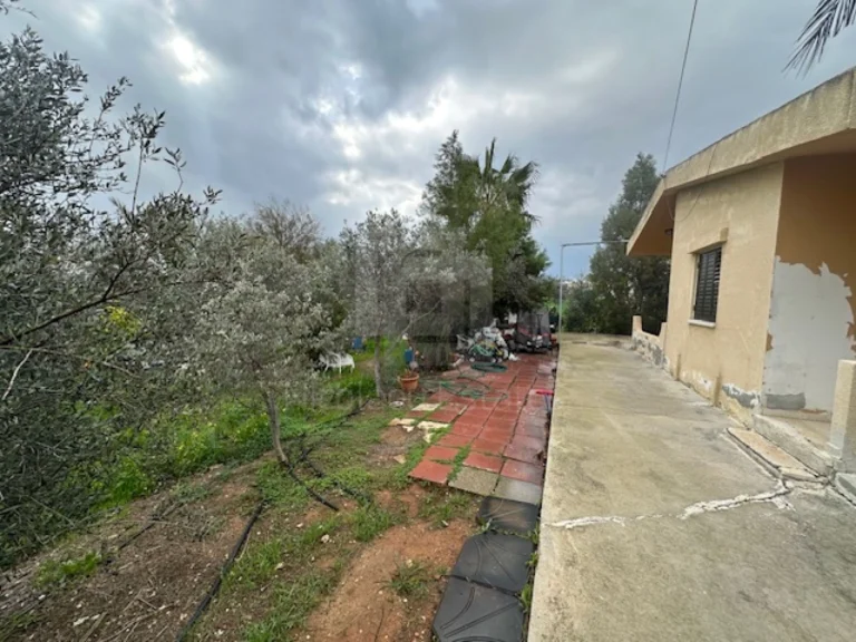 1,821m² Plot for Sale in Strovolos, Nicosia District