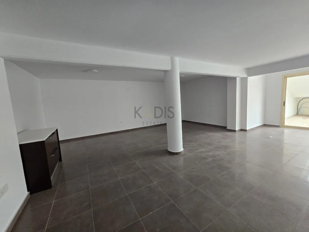 4 Bedroom House for Sale in Agios Tychonas, Limassol District