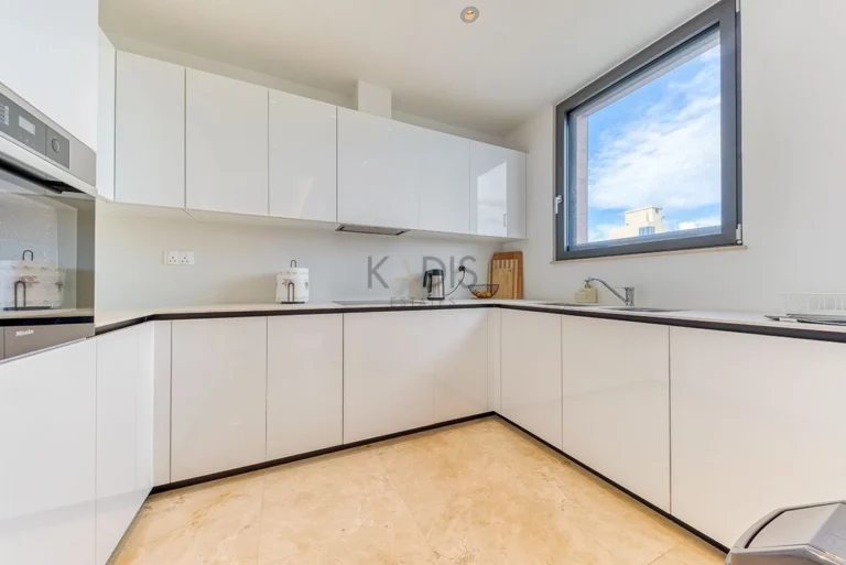 2 Bedroom Apartment for Rent in Limassol – Mesa Geitonia