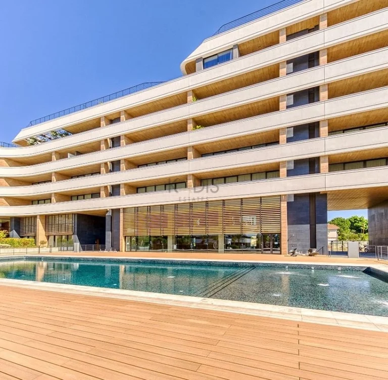 2 Bedroom Apartment for Rent in Potamos Germasogeias, Limassol District