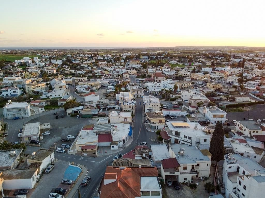 140m² Commercial for Sale in Frenaros, Famagusta District