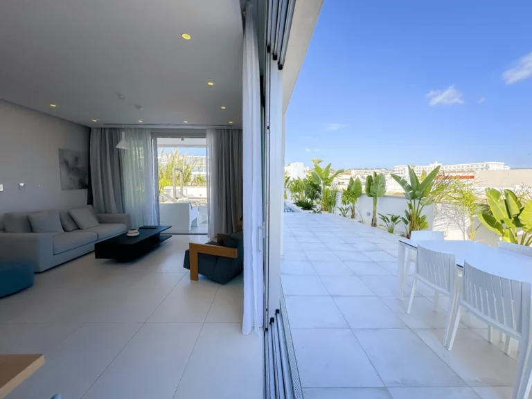 Cheap Houses and Villas for Sale Famagusta up to 1000000 euro