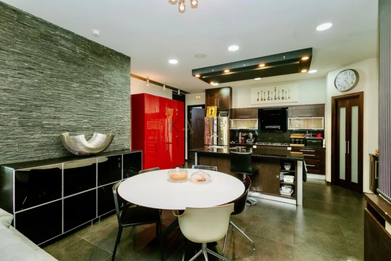 5 Bedroom House for Sale in Limassol – Agios Athanasios