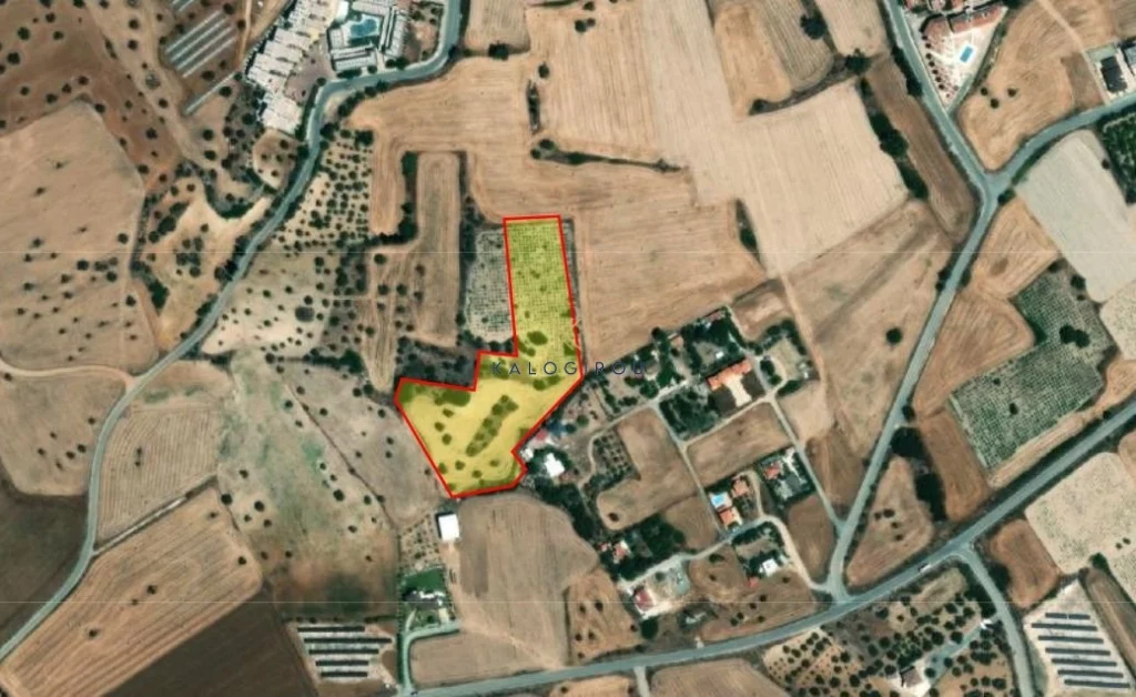 12,208m² Plot for Sale in Mazotos, Larnaca District