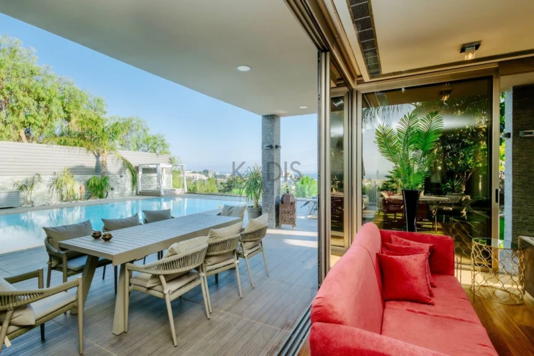 5 Bedroom House for Sale in Limassol – Agios Athanasios