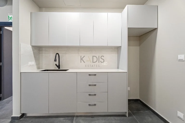 600m² Office for Sale in Limassol District