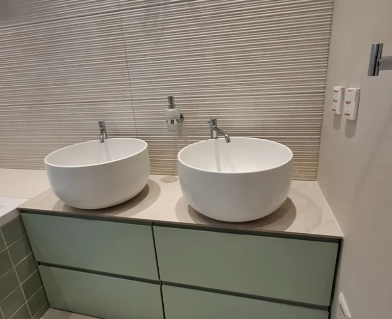 5 Bedroom House for Sale in Nicosia District