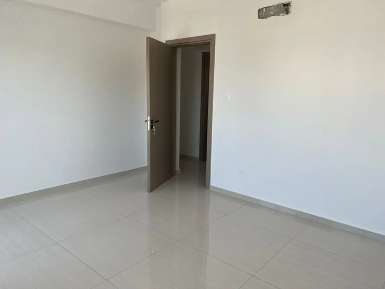 3 Bedroom Apartment for Sale in Larnaca – Finikoudes