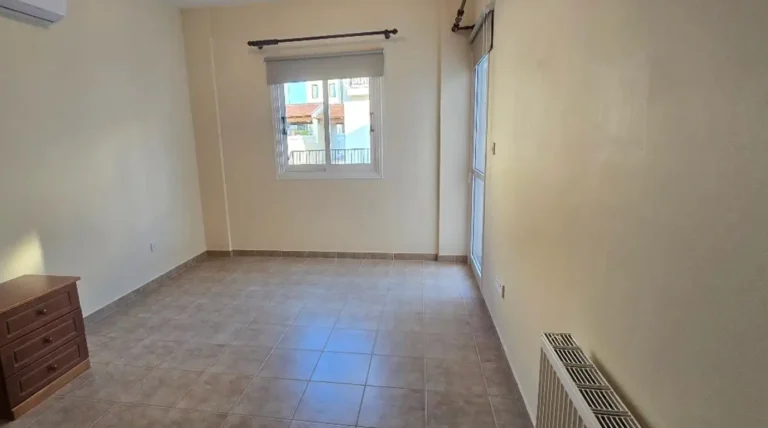 5 Bedroom House for Rent in Oroklini, Larnaca District