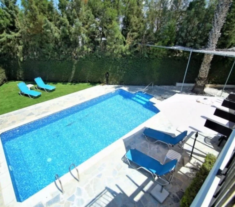 3 Bedroom House for Sale in Kissonerga, Paphos District