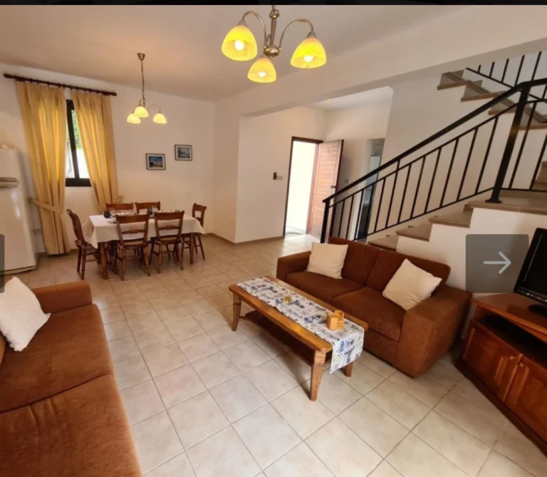 3 Bedroom House for Sale in Kissonerga, Paphos District