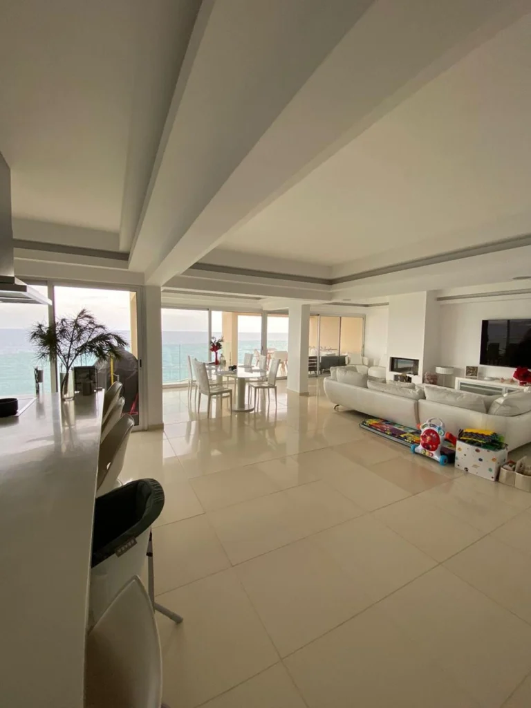 2 Bedroom Apartment for Rent in Limassol District