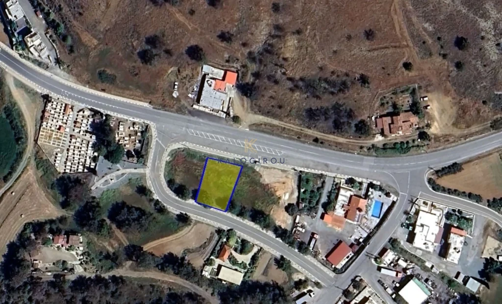525m² Plot for Sale in Mosfiloti, Larnaca District