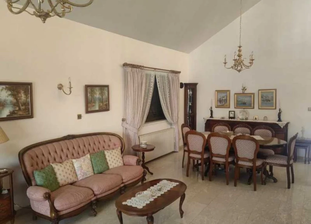 4 Bedroom House for Sale in Limassol – Ekali