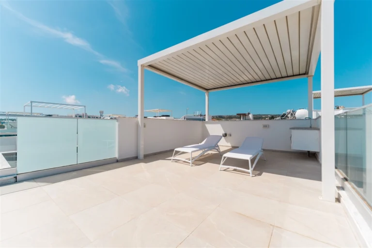 5 Bedroom House for Sale in Profitis Elias, Famagusta District