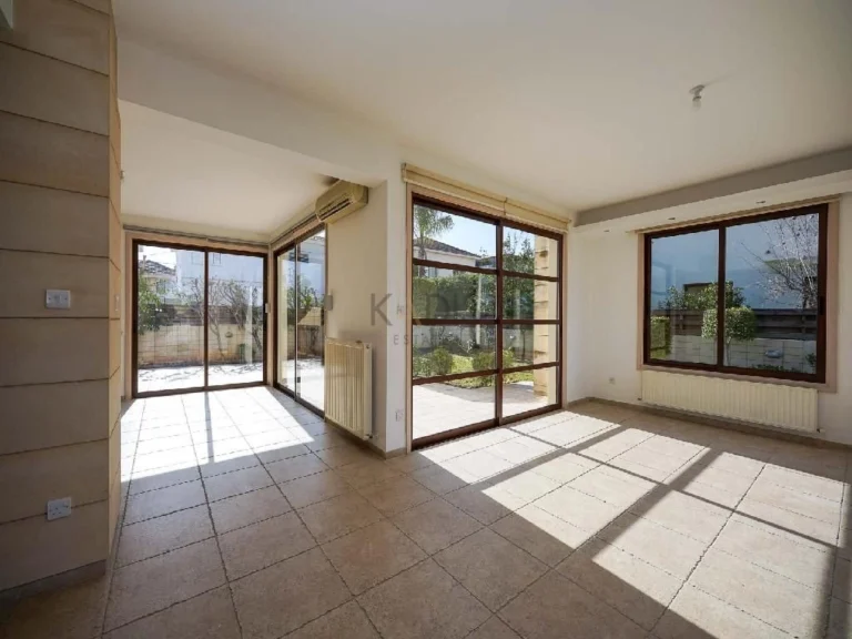 4 Bedroom House for Sale in Engomi, Nicosia District