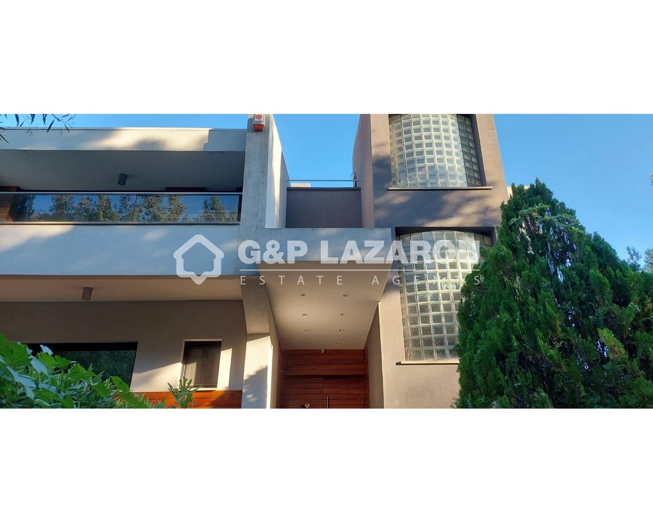 5 Bedroom House for Sale in Moniatis, Limassol District