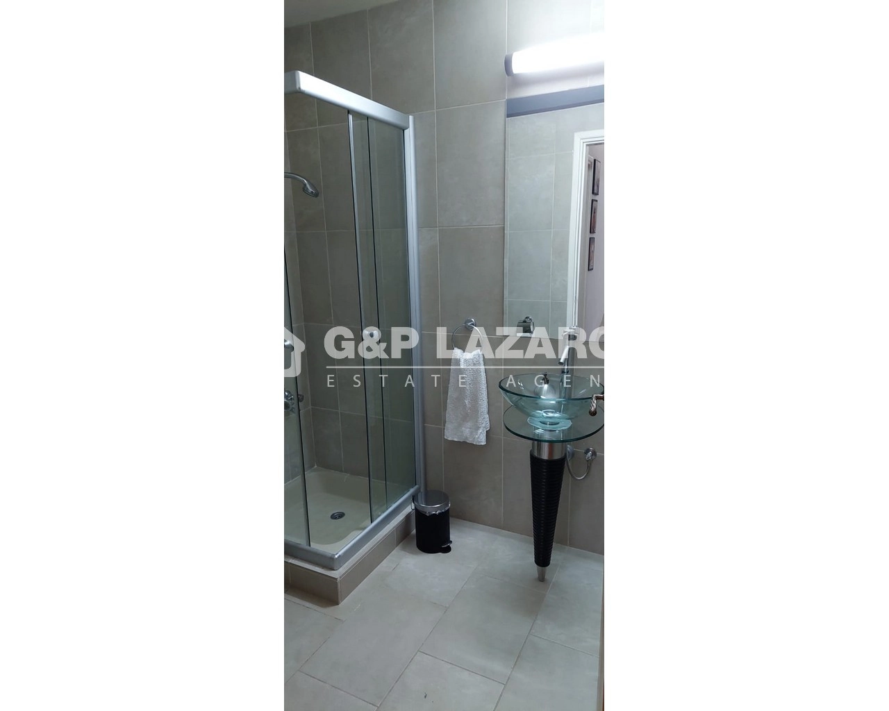 5 Bedroom House for Sale in Moniatis, Limassol District