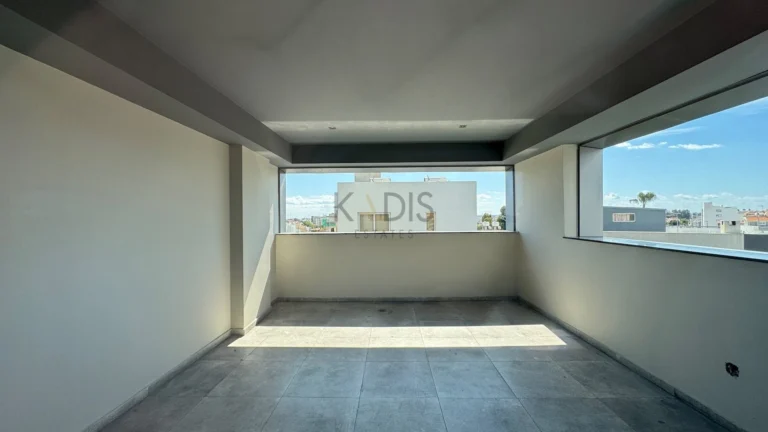 Γραφείο 550m² προς ενοικίαση στη Λεμεσό – Ζακάκι