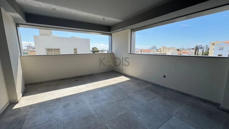 550m² Office for Rent in Limassol – Zakaki
