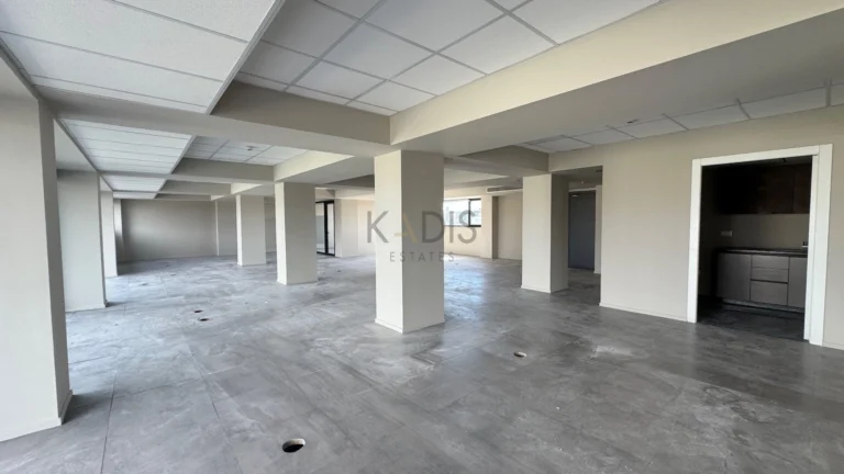 Γραφείο 550m² προς ενοικίαση στη Λεμεσό – Ζακάκι