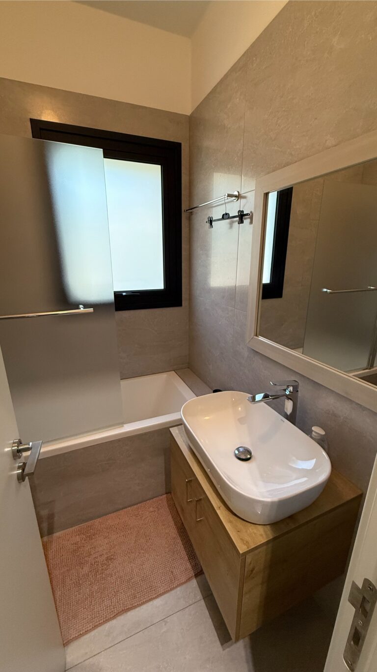 3 Bedroom Apartment for Sale in Agios Nectarios, Limassol District
