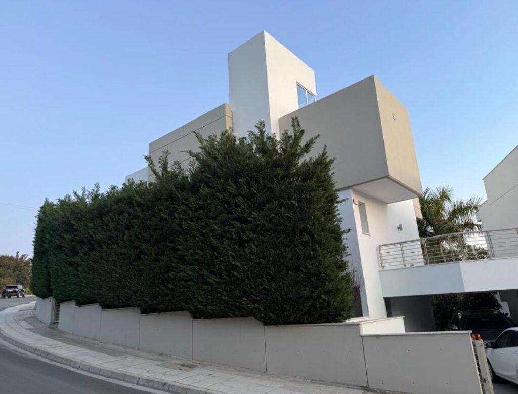 6+ Bedroom House for Sale in Limassol – Agios Athanasios