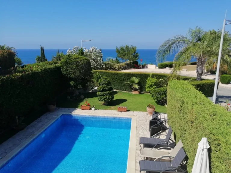 3 Bedroom House for Sale in Coral Bay, Paphos District