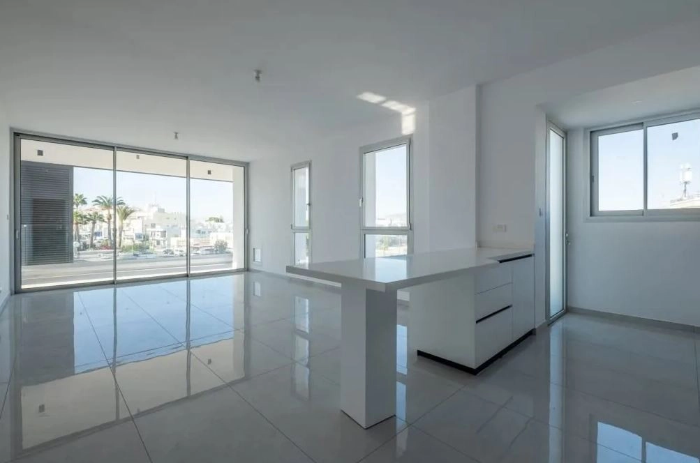 3 Bedroom Apartment for Sale in Strovolos, Nicosia District