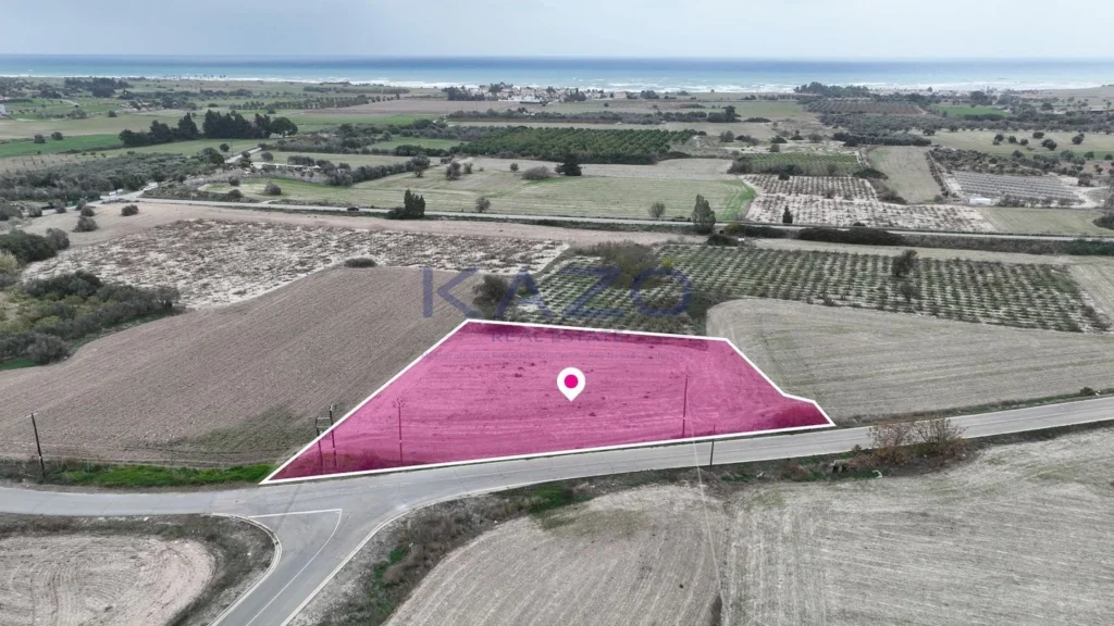 4,014m² Plot for Sale in Mazotos, Larnaca District