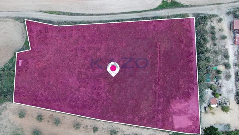 8,938m² Plot for Sale in Latsia, Nicosia District