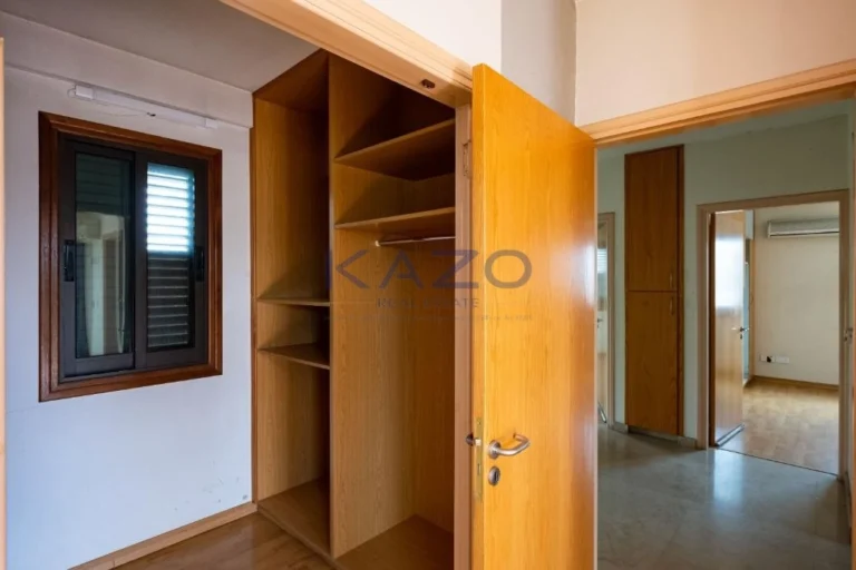 3 Bedroom House for Sale in Strovolos, Nicosia District