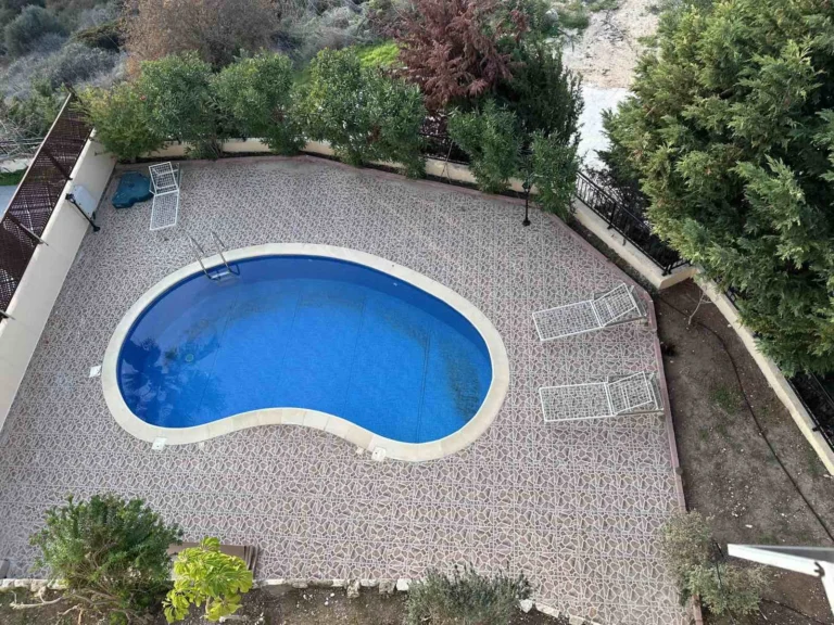 5 Bedroom House for Sale in Tala, Paphos District