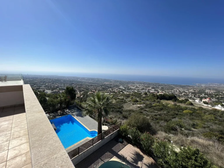 5 Bedroom House for Sale in Tala, Paphos District