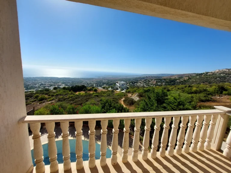 5 Bedroom House for Sale in Tala, Paphos District