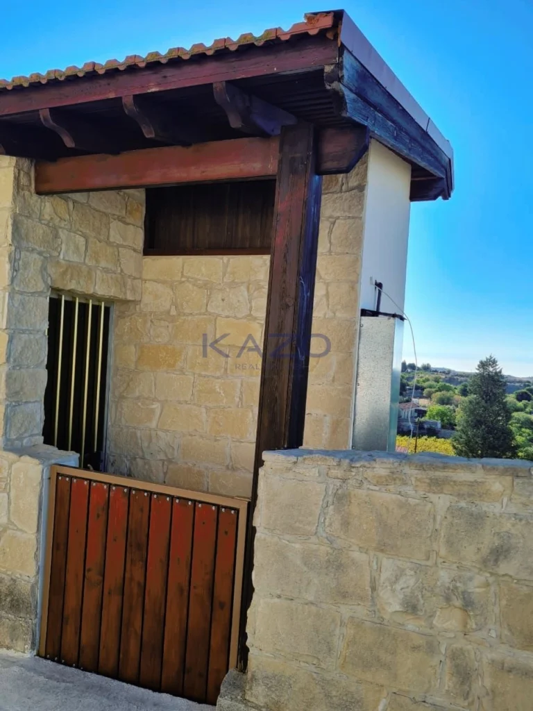 4 Bedroom House for Sale in Vasa Koilaniou, Limassol District
