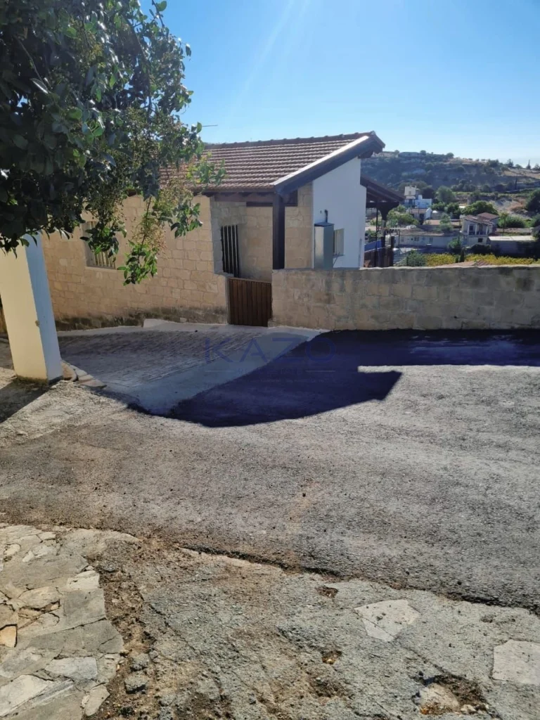 4 Bedroom House for Sale in Vasa Koilaniou, Limassol District