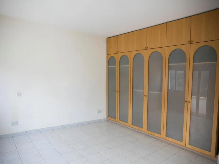 500m² Building for Sale in Palaichori Oreinis, Nicosia District