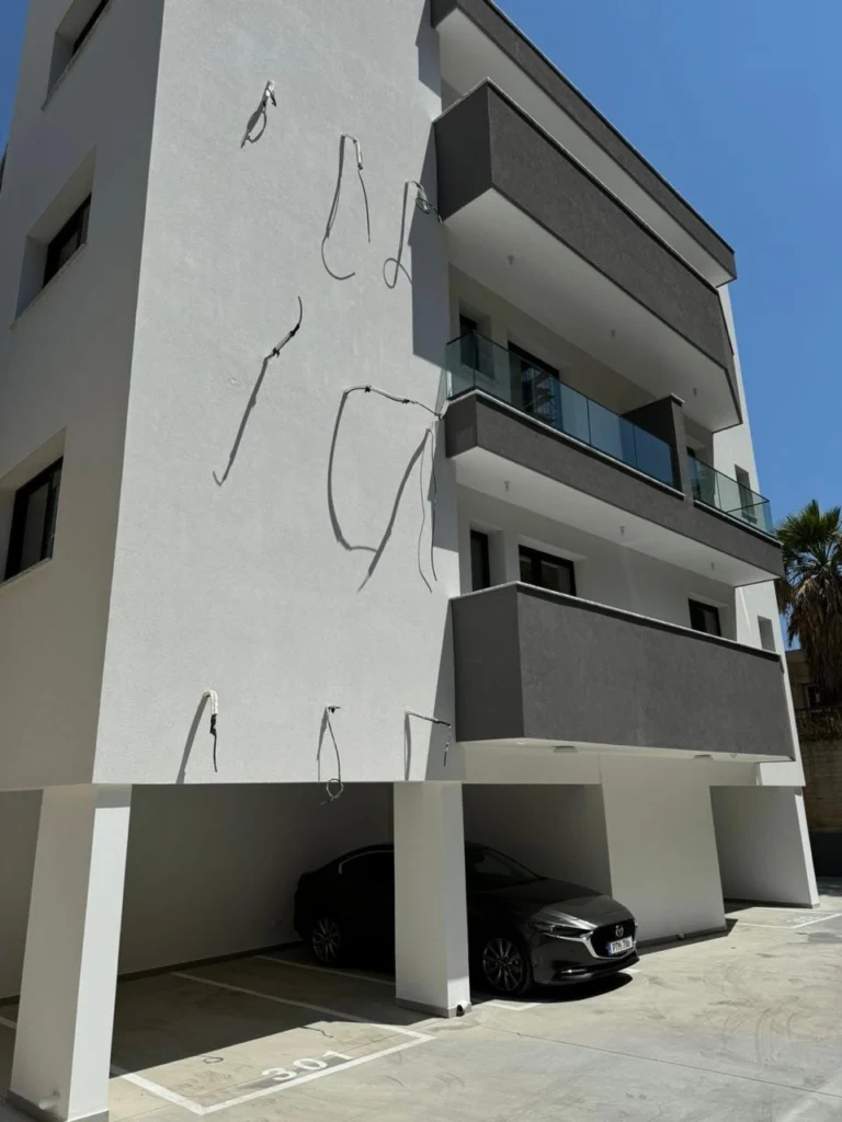 2 Bedroom Apartment for Sale in Germasogeia, Limassol District