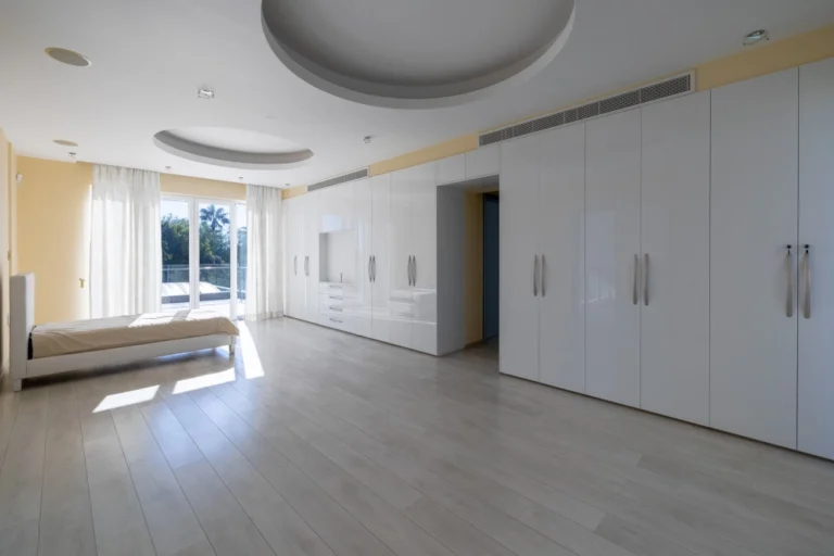 5 Bedroom House for Sale in Pyrgos Lemesou, Limassol District